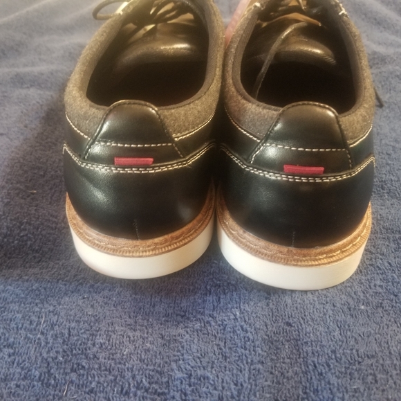 NWT! Stacy Adams Synergy Wingtip Oxfords. Size 9.5